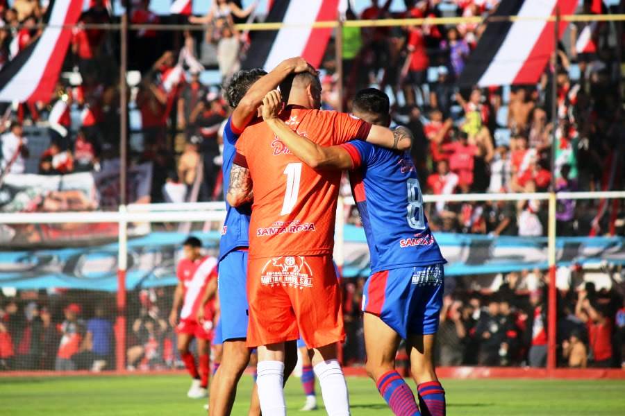 Güemes rescató un empate ante Deportivo Maipú